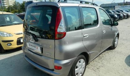 Toyota Yaris Verso 2005