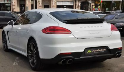 Porsche Panamera 2013