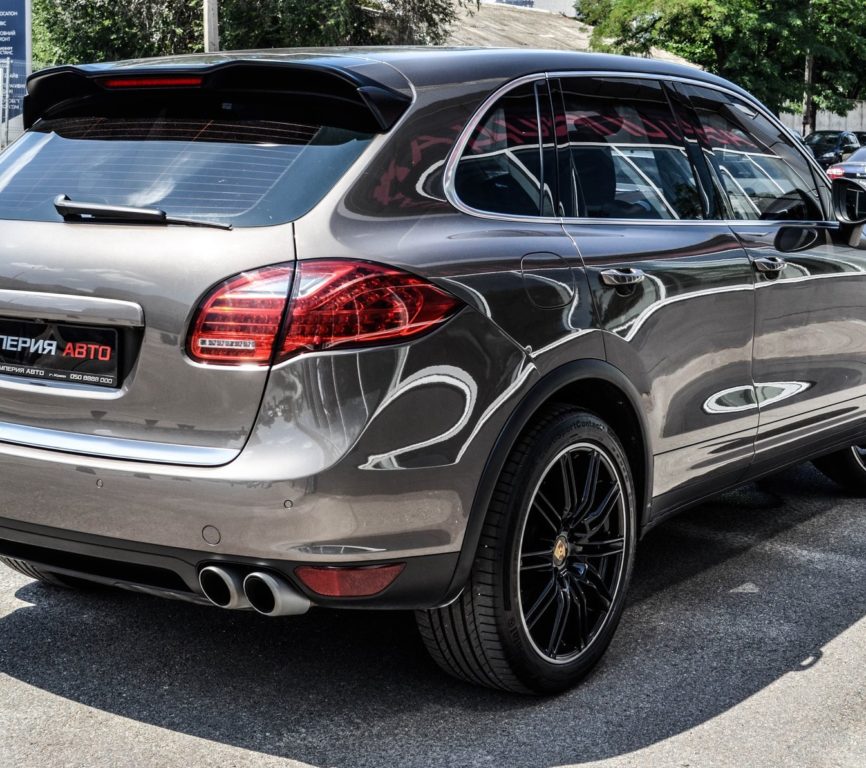 Porsche Cayenne 2012