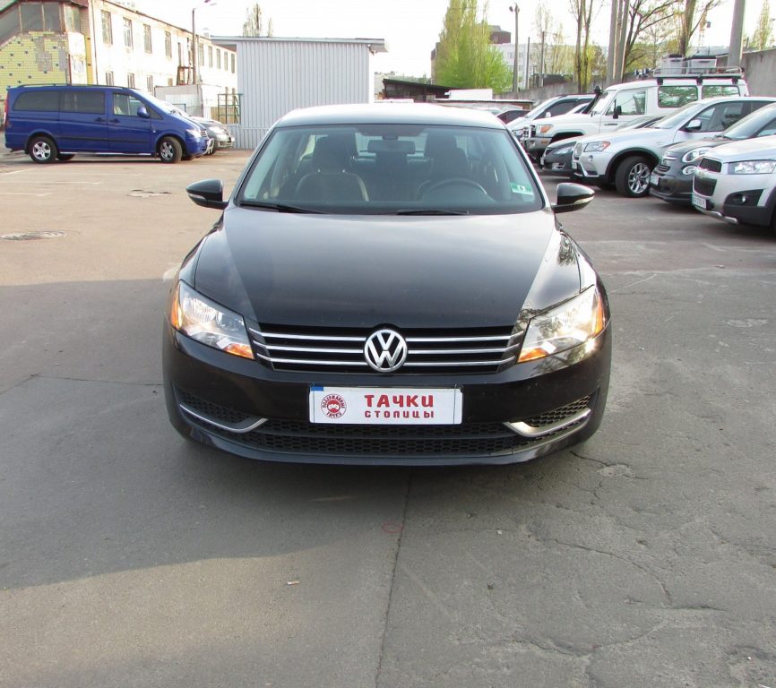 Volkswagen Passat B7 2012