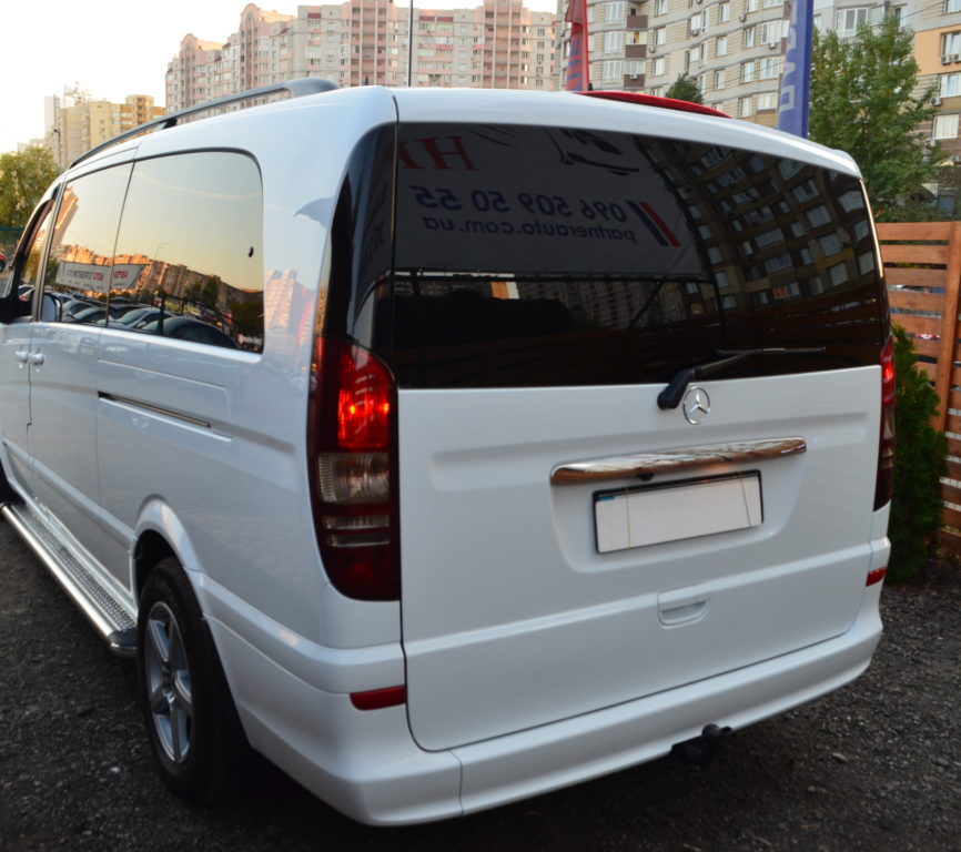 Mercedes-Benz Viano 2011