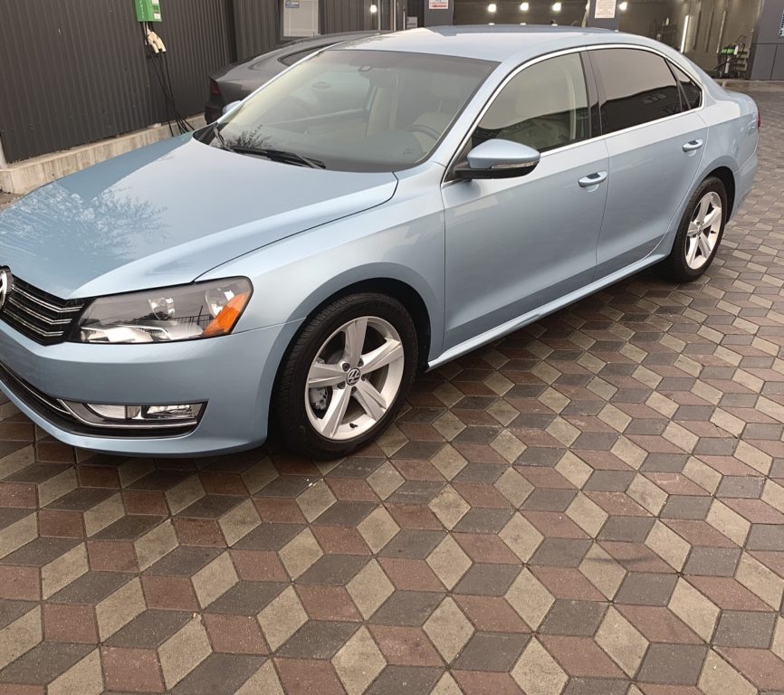 Volkswagen Passat B7 2012