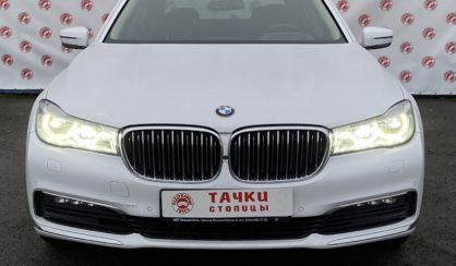 BMW 730 2016