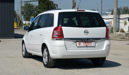 Opel Zafira 2013