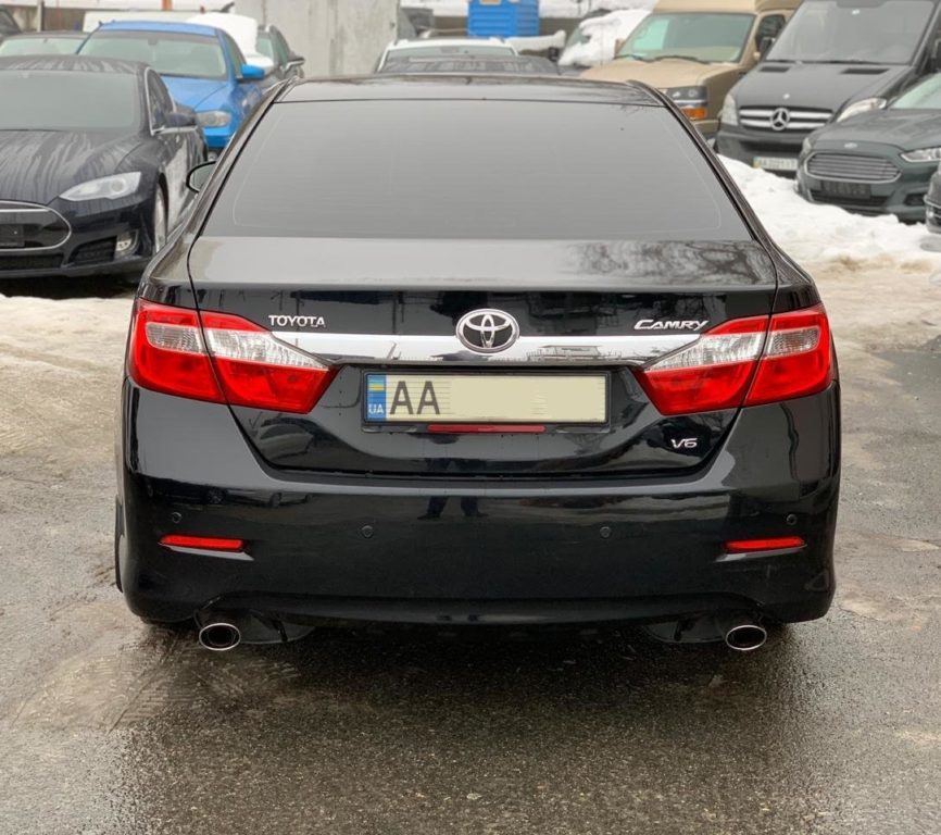 Toyota Camry 2012