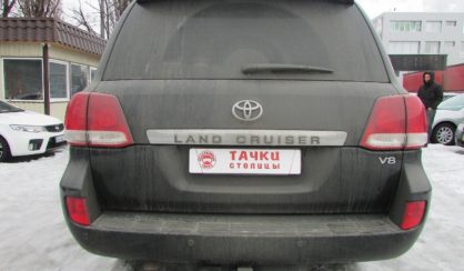 Toyota Land Cruiser 200 2008