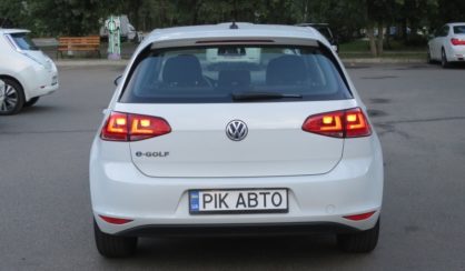 Volkswagen e-Golf 2016