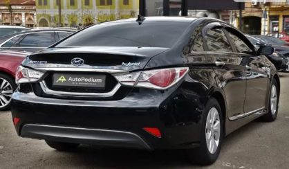 Hyundai Sonata 2013