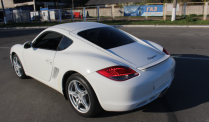 Porsche Cayman 2011