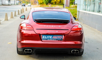 Porsche Panamera 2012