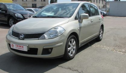 Nissan TIIDA 2008