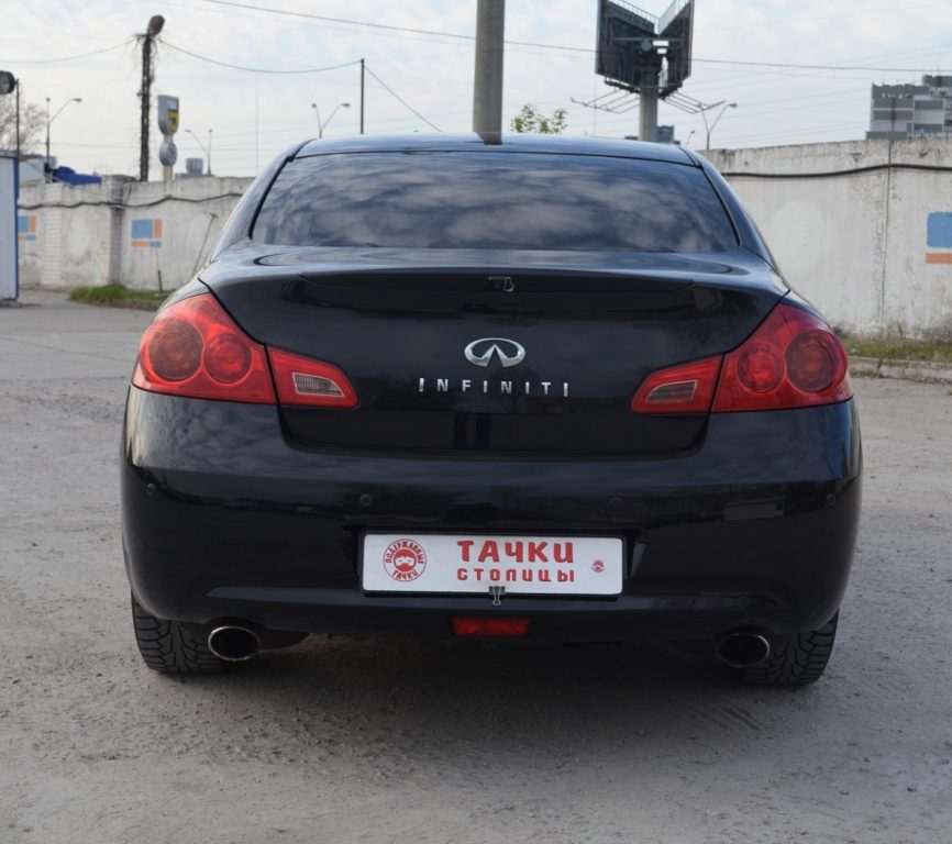 Infiniti G25 2010