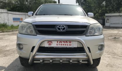 Toyota Fortuner 2006