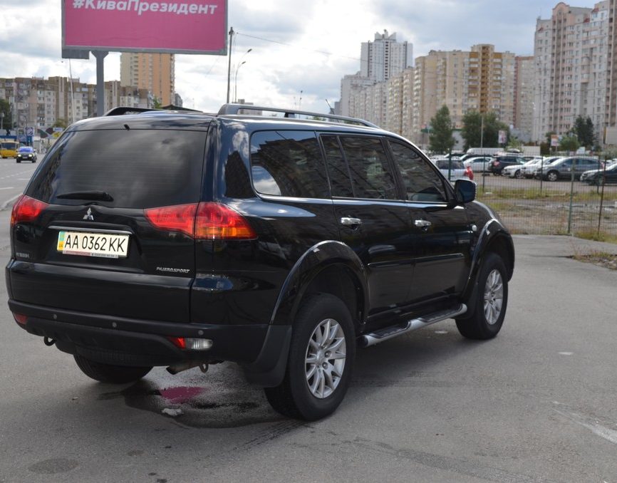 Mitsubishi Pajero Sport 2012