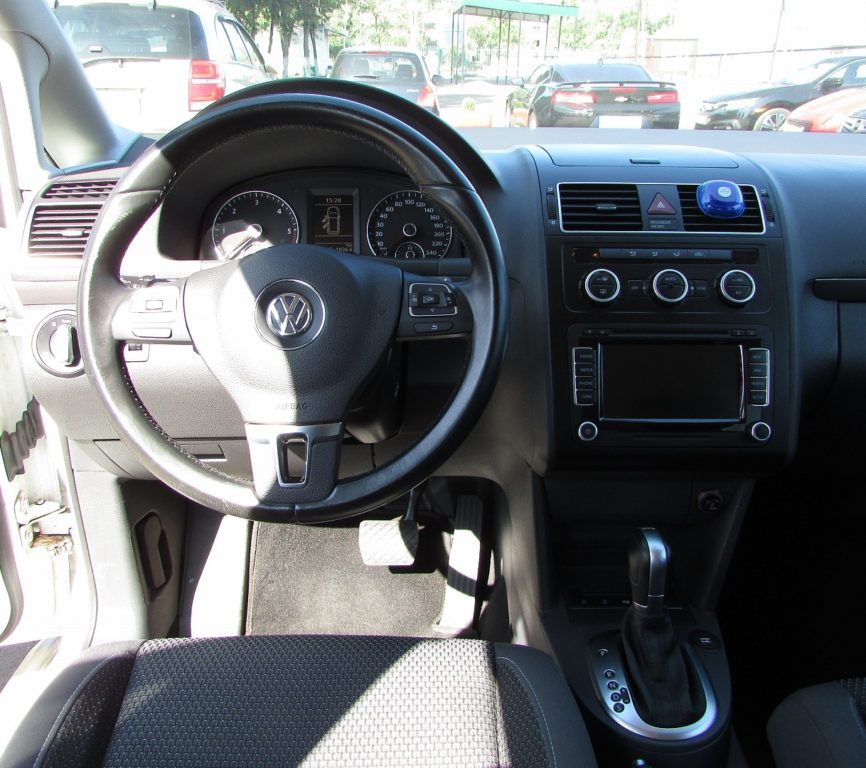 Volkswagen Touran 2014