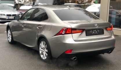 Lexus IS 200 2016