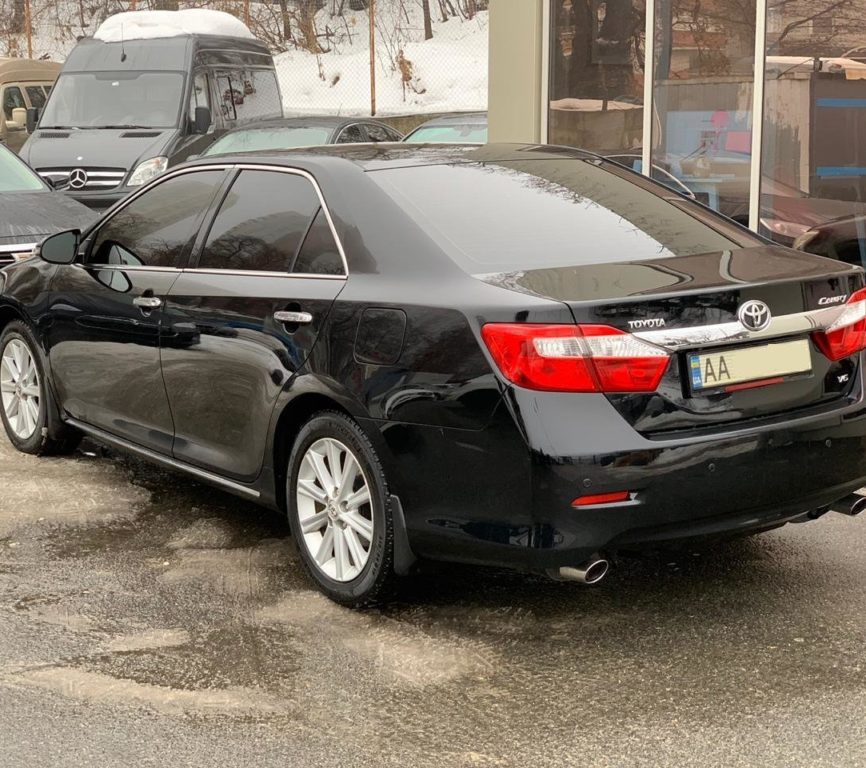 Toyota Camry 2012