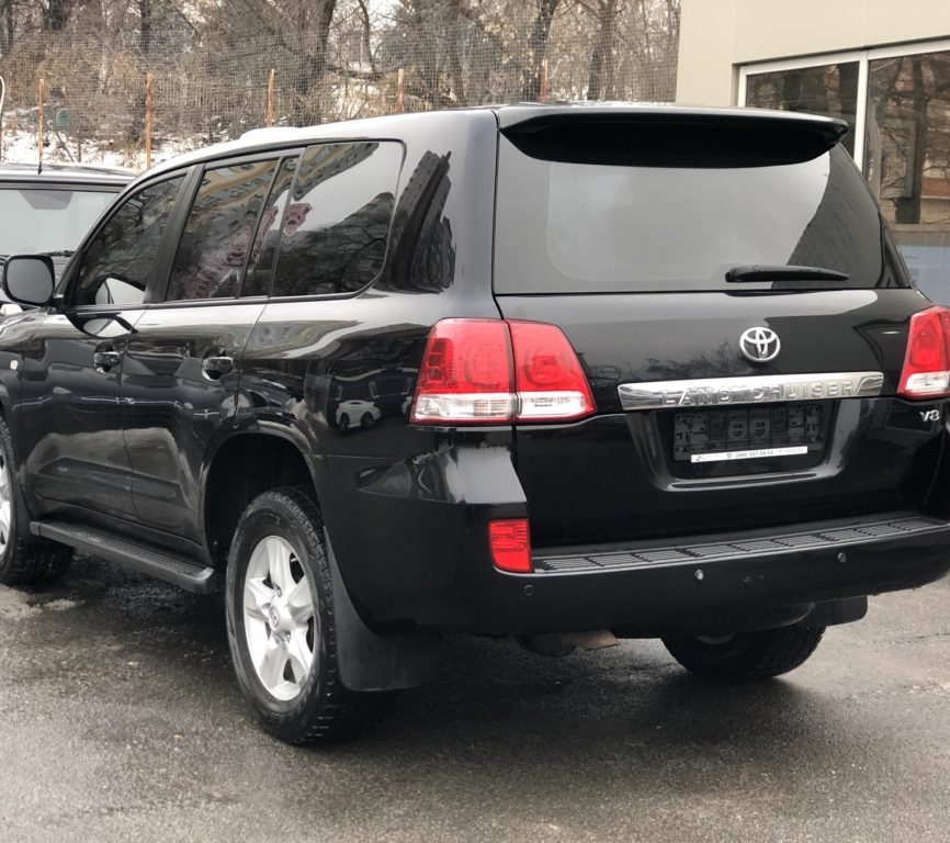 Toyota Land Cruiser 200 2009