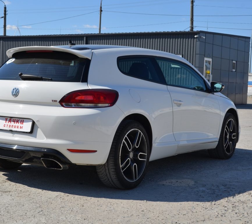 Volkswagen Scirocco 2011