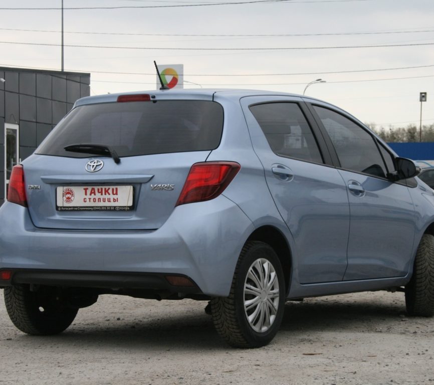 Toyota Yaris 2015