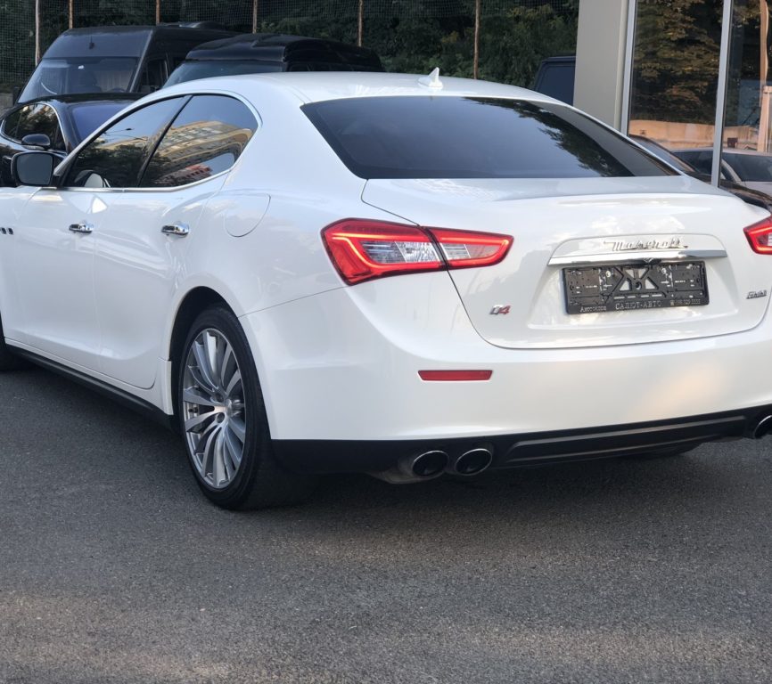 Maserati Ghibli 2015