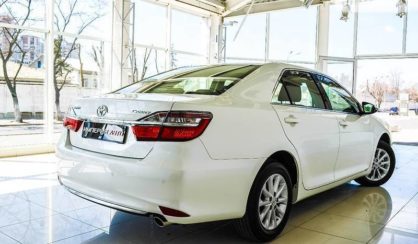 Toyota Camry 2016