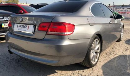 BMW 325 2008