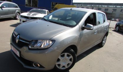 Renault Sandero 2013