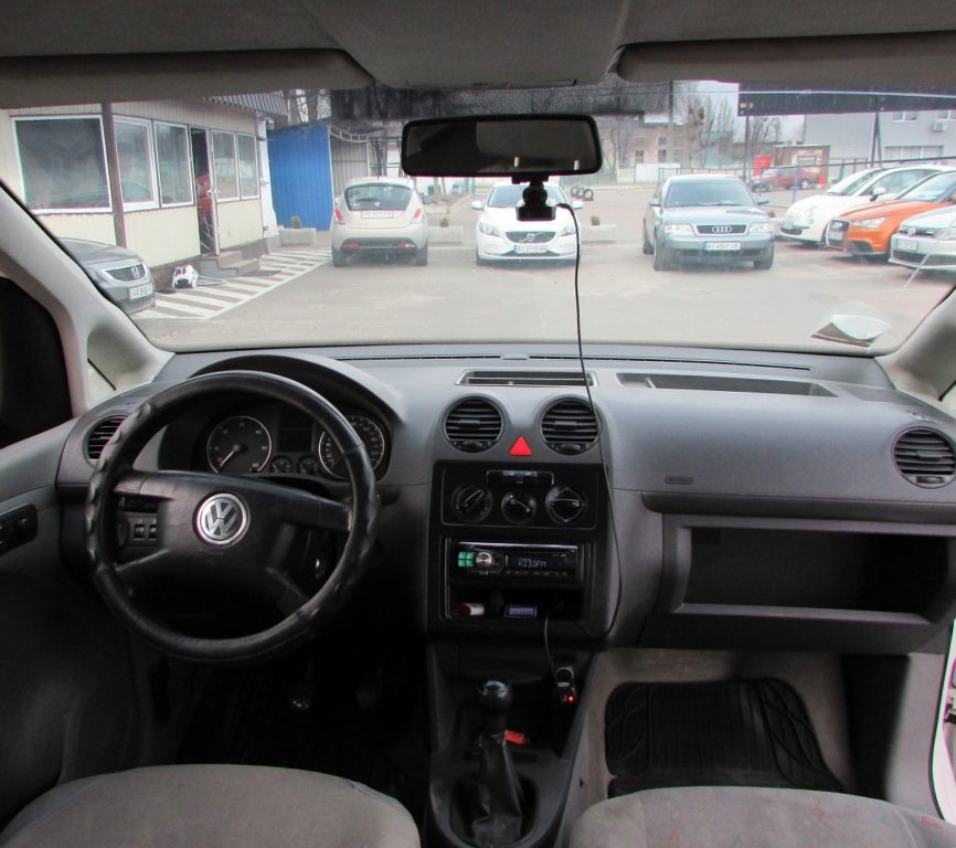 Volkswagen Caddy пасс. 2005