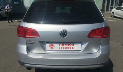 Volkswagen Passat B7 2012