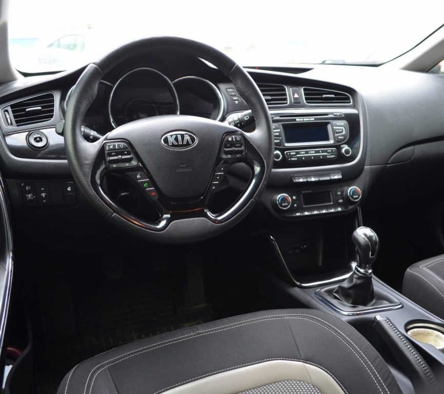 Kia Ceed 2012