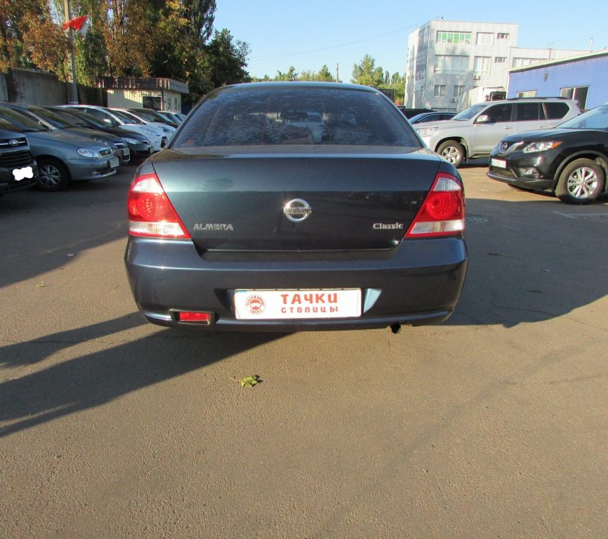 Nissan Almera 2007