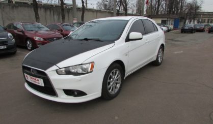 Mitsubishi Lancer X 2011