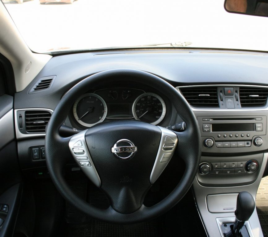 Nissan Sentra 2014