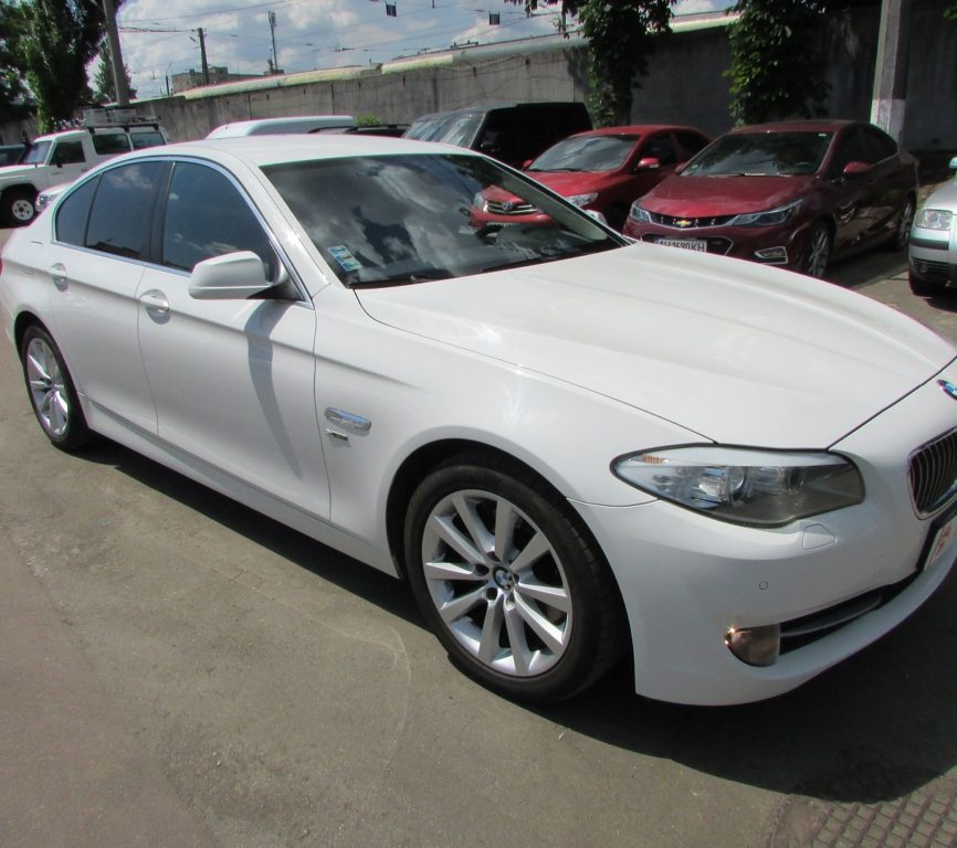 BMW 5 Series 2012