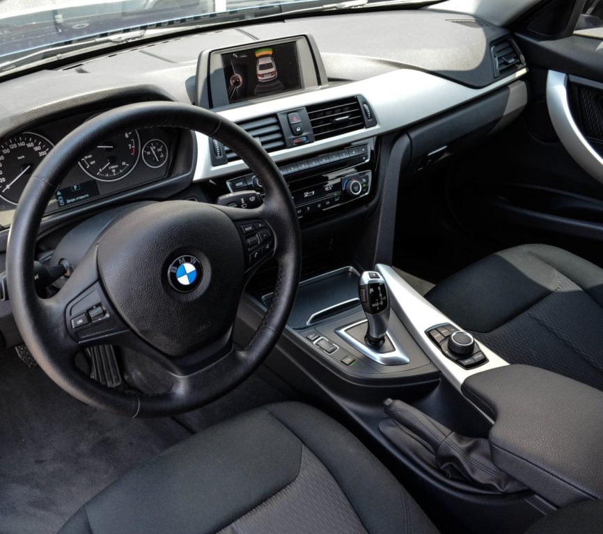 BMW 318 2016