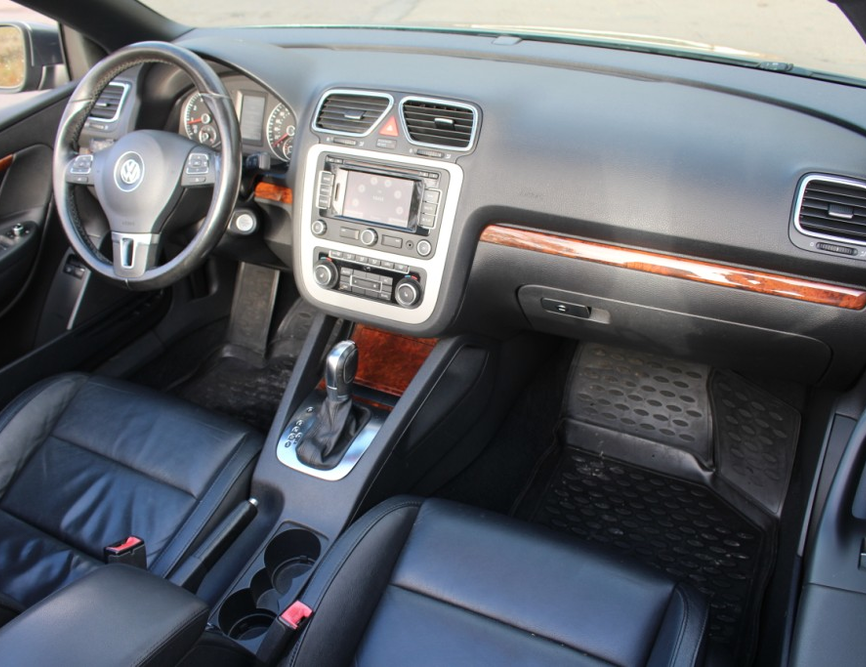 Volkswagen Eos 2011