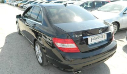 Mercedes-Benz C-Class 2011