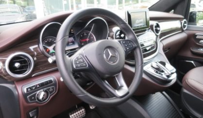 Mercedes-Benz V-Class 2016