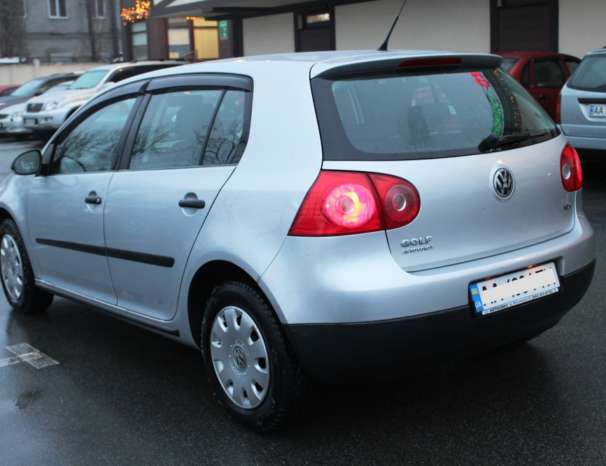 Volkswagen Golf V 2008