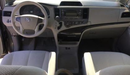 Toyota Sienna 2012