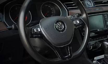 Volkswagen Passat B8 2015