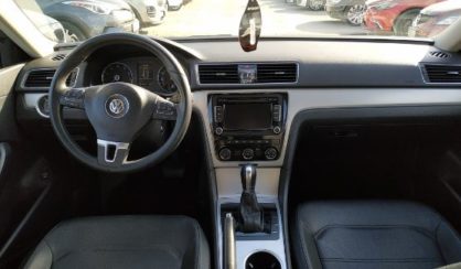 Volkswagen Passat B7 2012