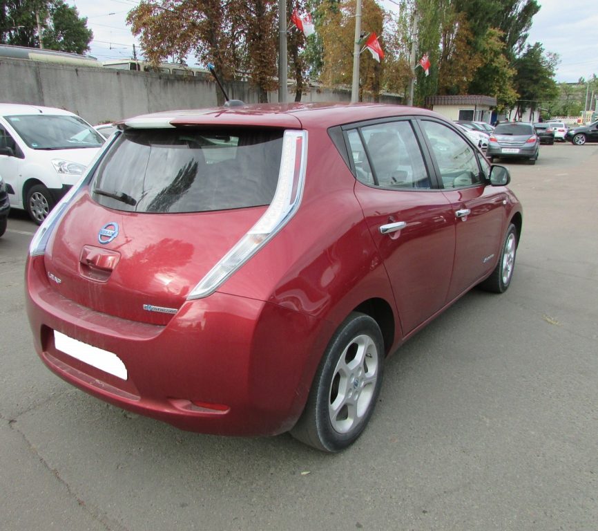 Nissan Leaf 2012