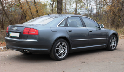 Audi S8 2008