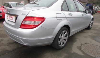 Mercedes-Benz C-Class 2010