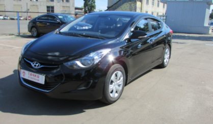 Hyundai Elantra 2013