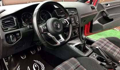 Volkswagen Golf GTI 2015