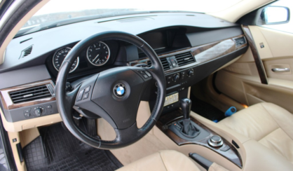 BMW 523 2006