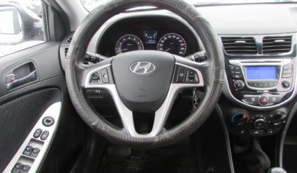 Hyundai Accent 2011